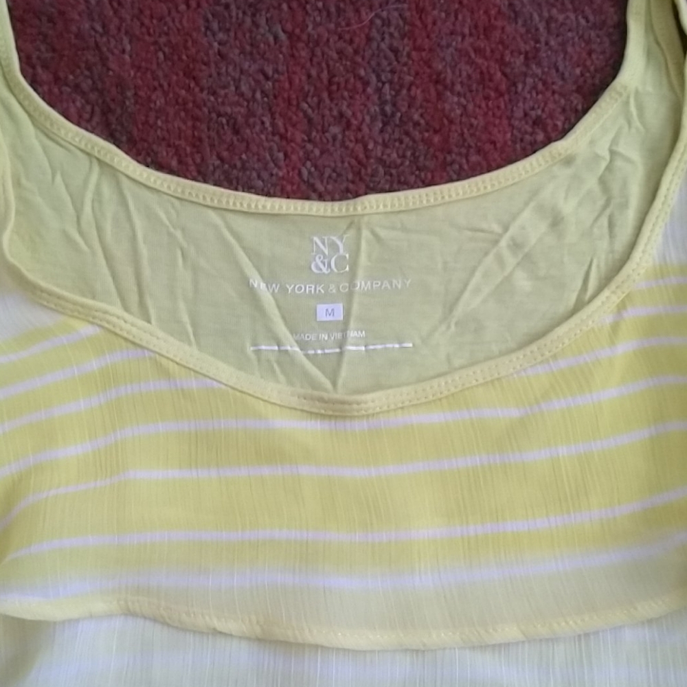 NY&C tank top - Picture 2 of 3